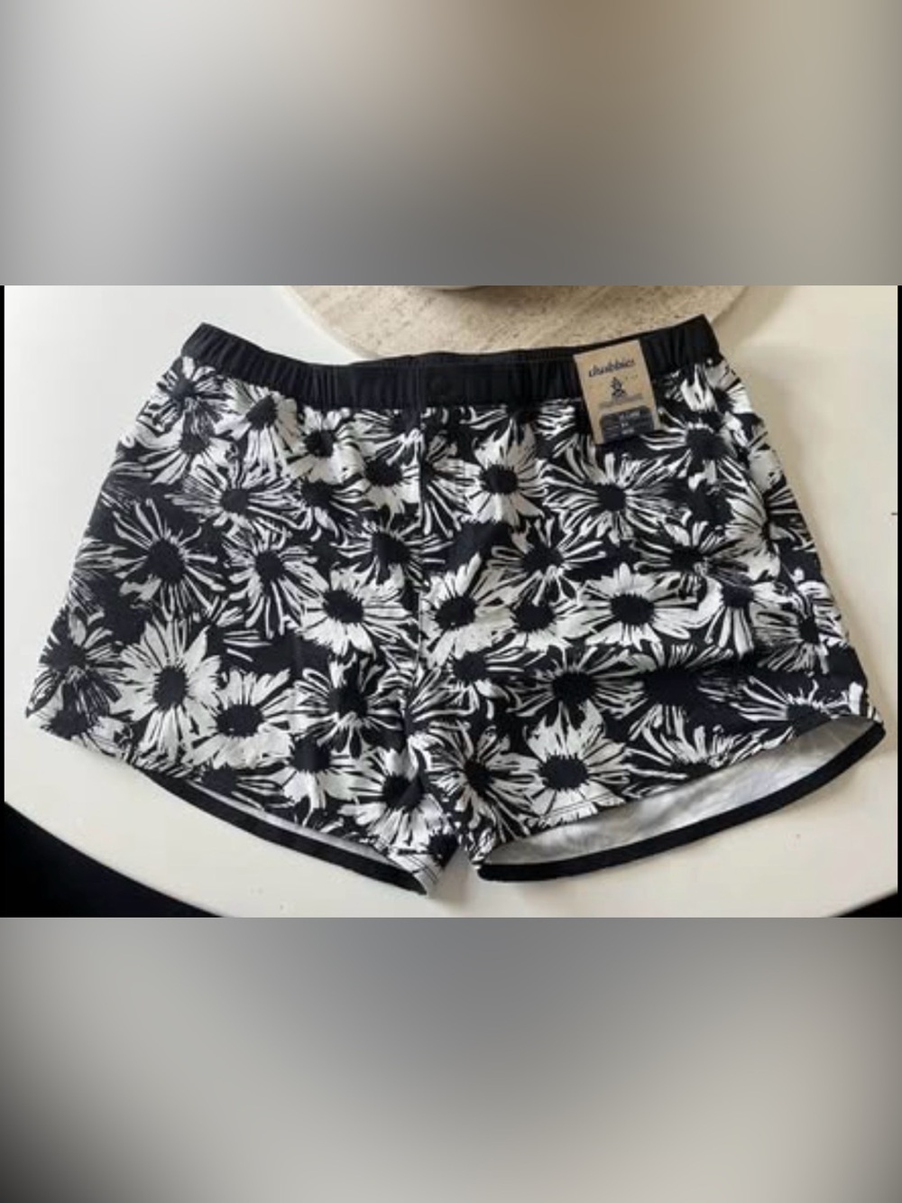 Chubbies The Resort Swim Trunks- XXL